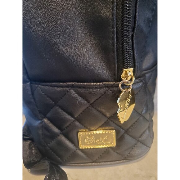 Black Cat Backpack With Gem Accents & Quilted Bottom - Picture 5 of 12